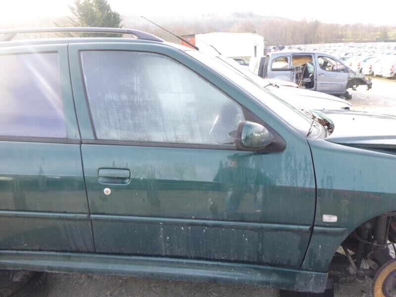 Porte Avant Droit D’occasion Pour Peugeot 306 Phase 2 - Bon état - Garantie 6 Mois